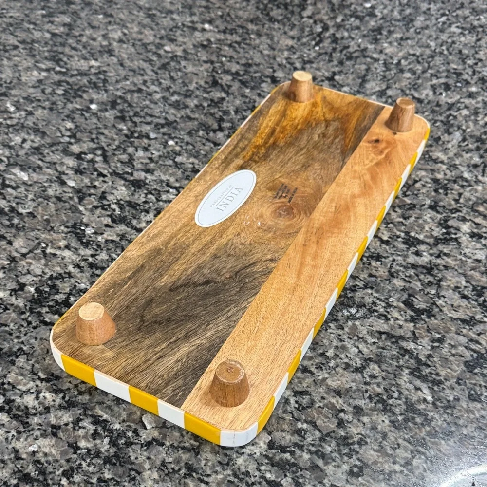 Striped yellow Wooden serving Tray - Picture 3 of 13